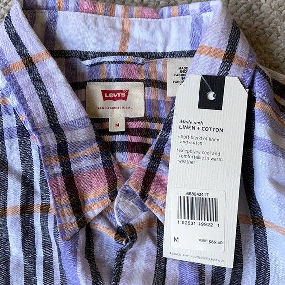 Levi’s button shirt - Picture 2 of 2